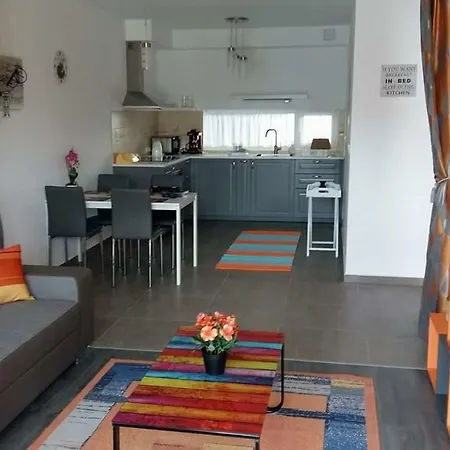 Lela Apartman Apartament Balatonlelle